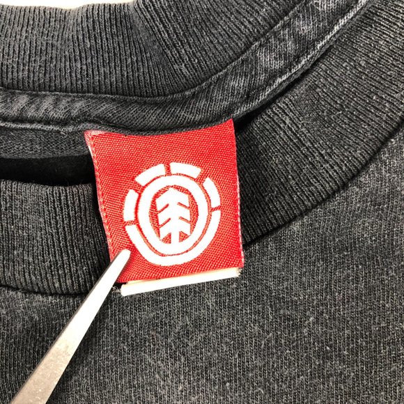 Vintage Element Skateboards Shirt Men's Small Black Faded Cursive Spell Out Logo - Picture 7 of 10